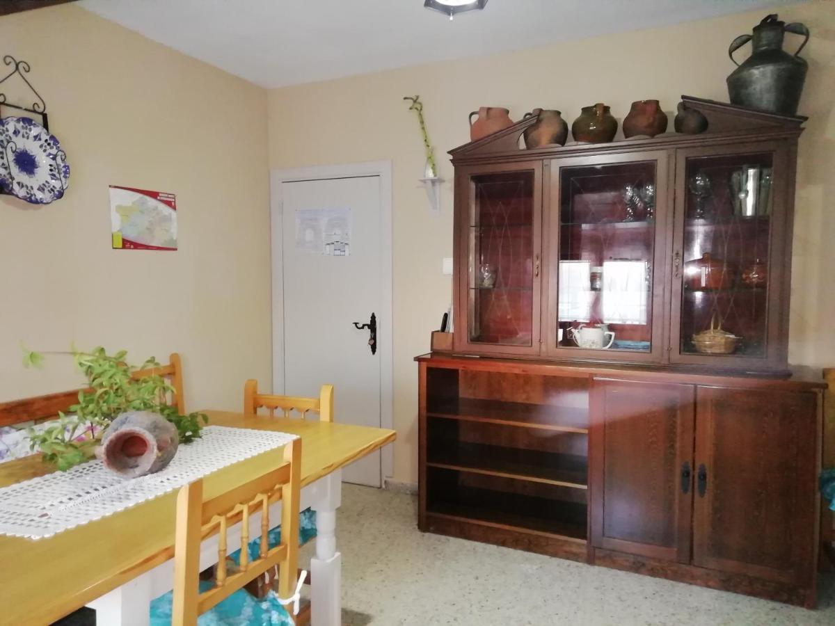 Casa Rural Abuela Maxi Riolobos ภายนอก รูปภาพ