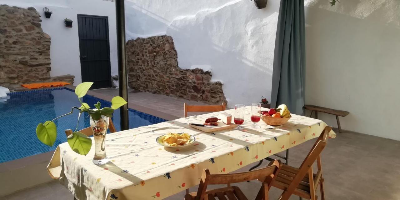 Casa Rural Abuela Maxi Riolobos ภายนอก รูปภาพ