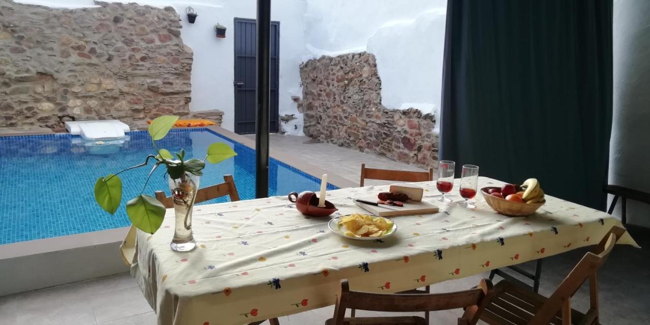 Casa Rural Abuela Maxi Riolobos ภายนอก รูปภาพ