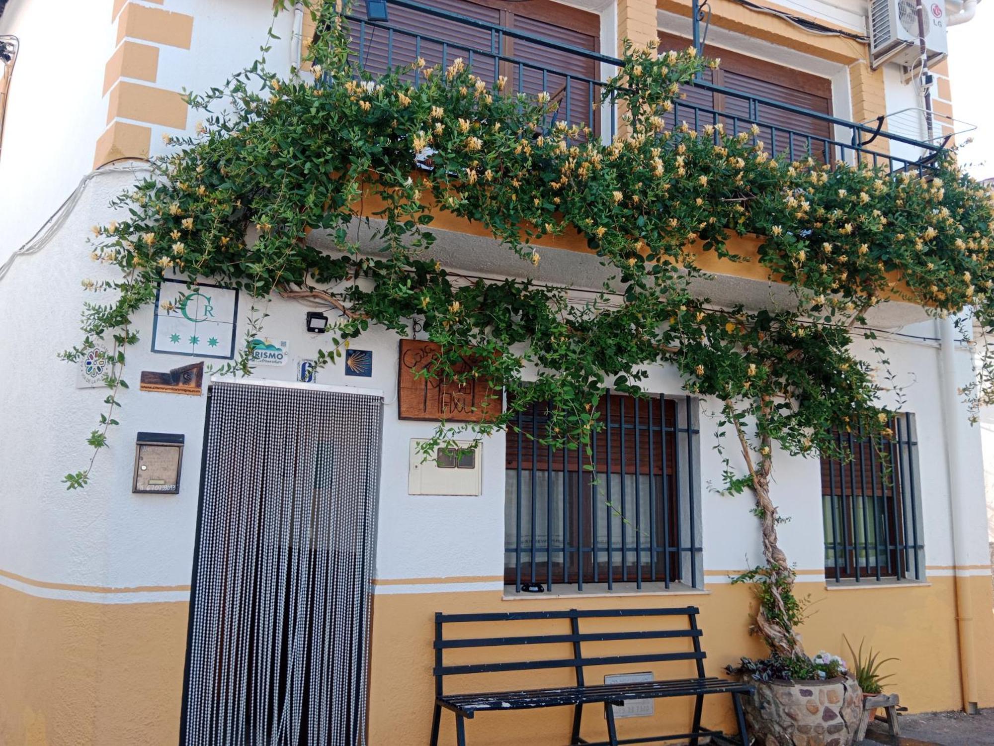 Casa Rural Abuela Maxi Riolobos ภายนอก รูปภาพ