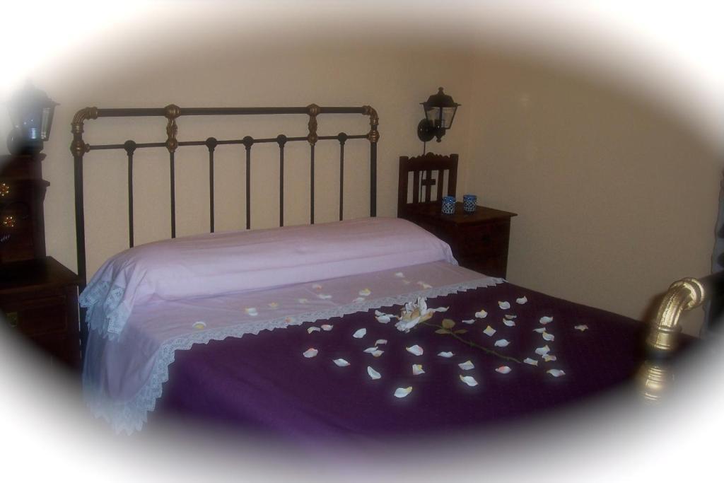 Casa Rural Abuela Maxi Riolobos ภายนอก รูปภาพ